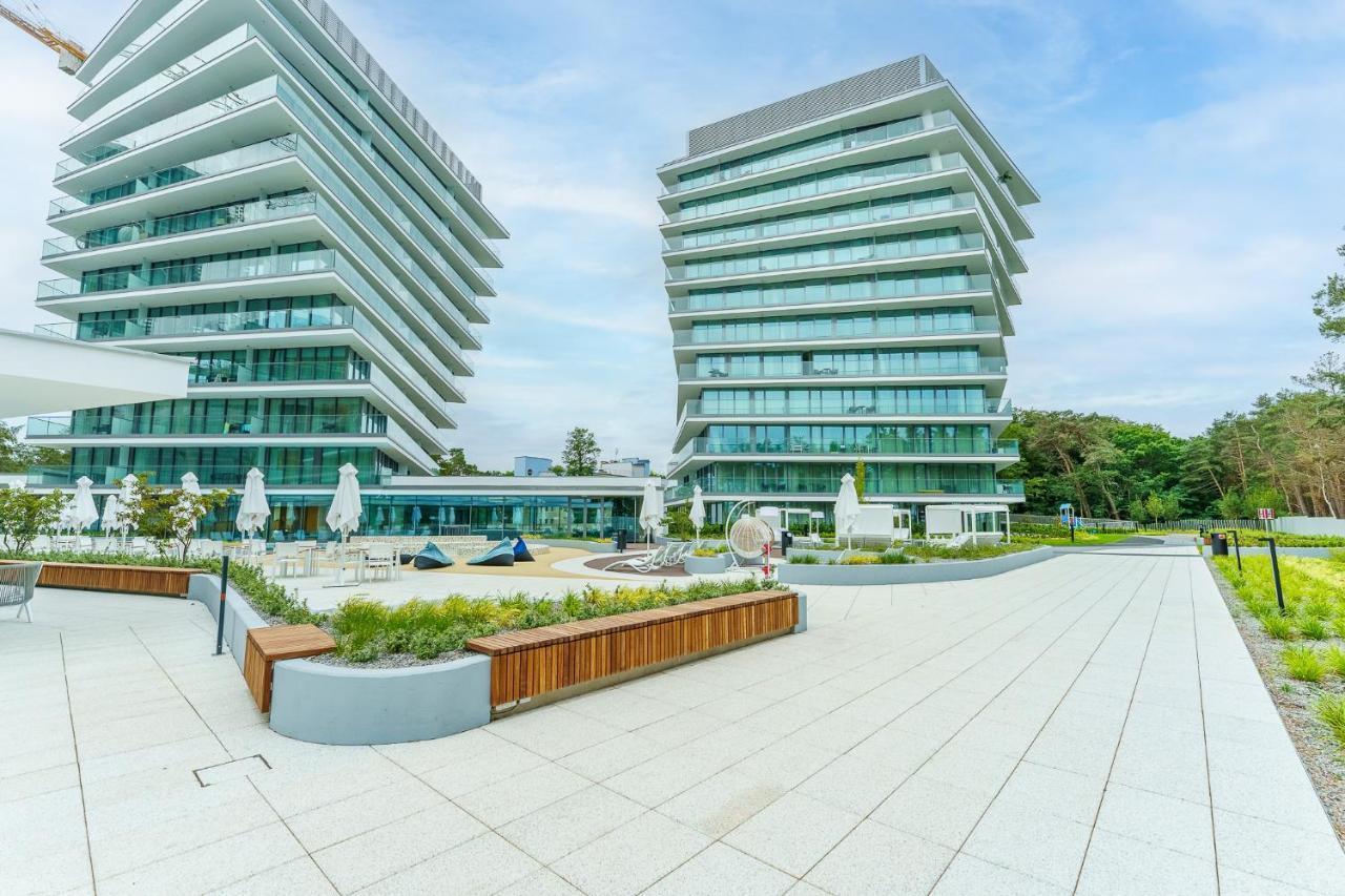 Apartament Waves - Baltic View By Noclegi Renters Miedzyzdroje Exterior photo