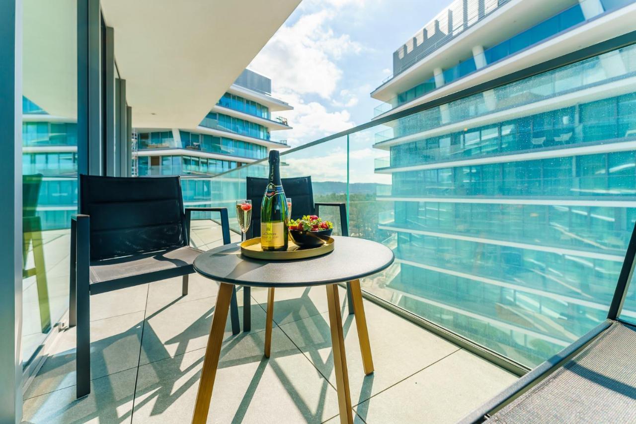 Apartament Waves - Baltic View By Noclegi Renters Miedzyzdroje Exterior photo